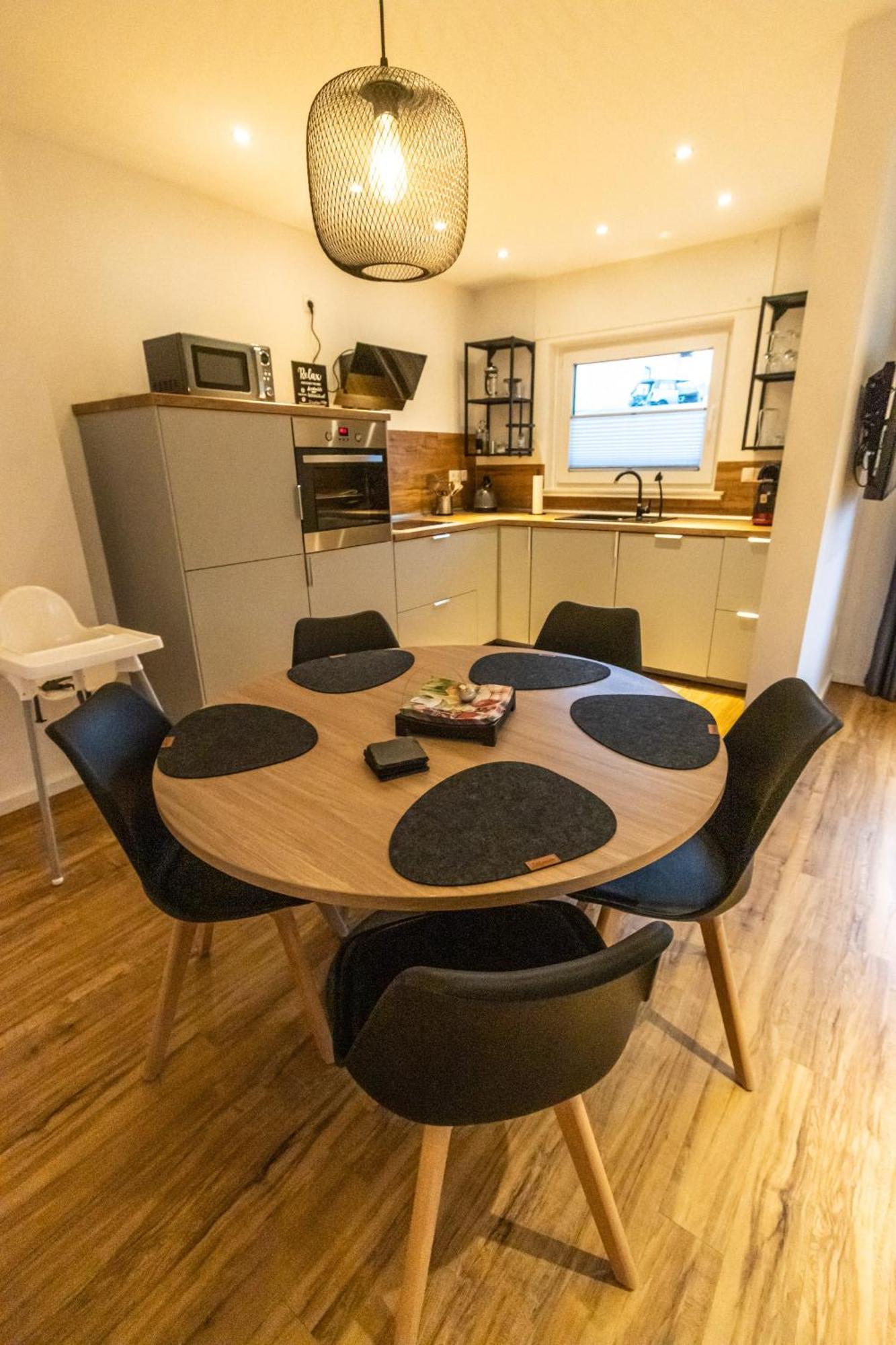 Suedschleife Appartements - Wlan - Direkt Am Ring Reimerath Exterior photo
